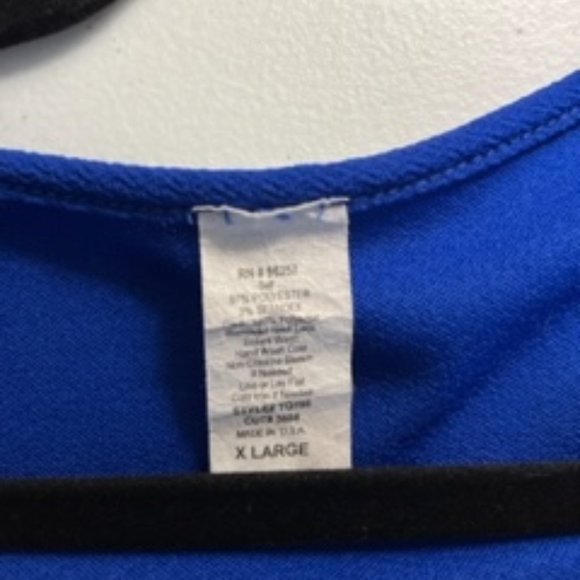 Royal Blue Sleeveless Top - Picture 4 of 4